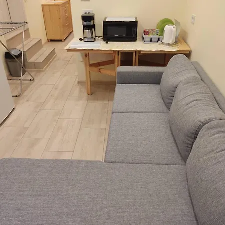 Luxury Relax Studio Neptune Warna